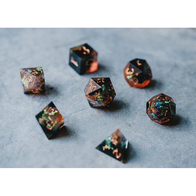 Amber Shards Sharp Edge Dice Set