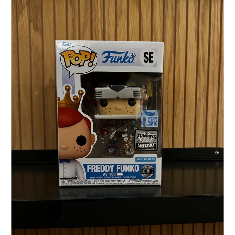 Funko Fundays Experience 2025: Pop! Originals Freddy Funko as Voltron (Metallic) LE2000